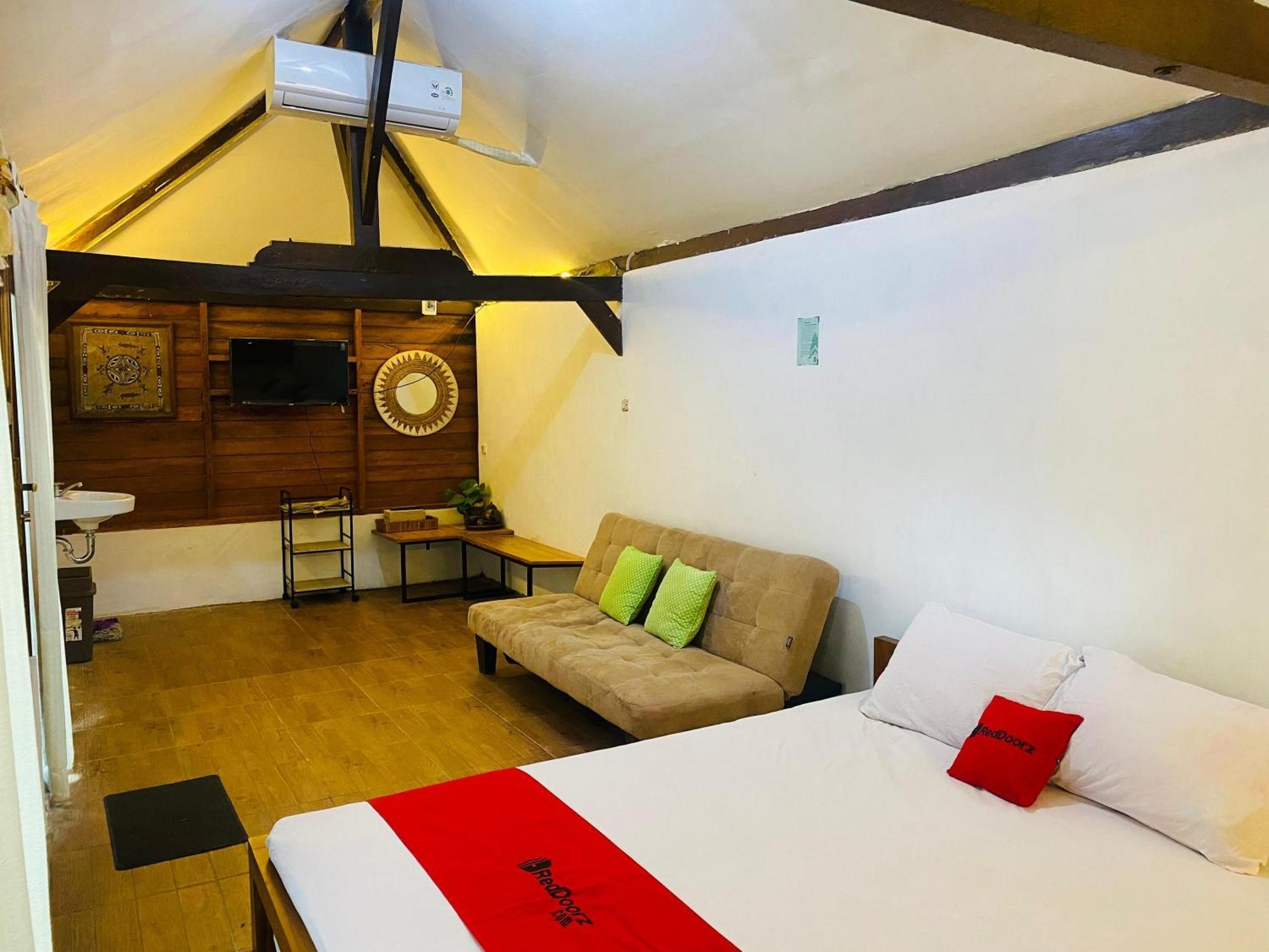Reddoorz Syariah Near Wisata Durensewu Pandaan Jetak Ngoại thất bức ảnh