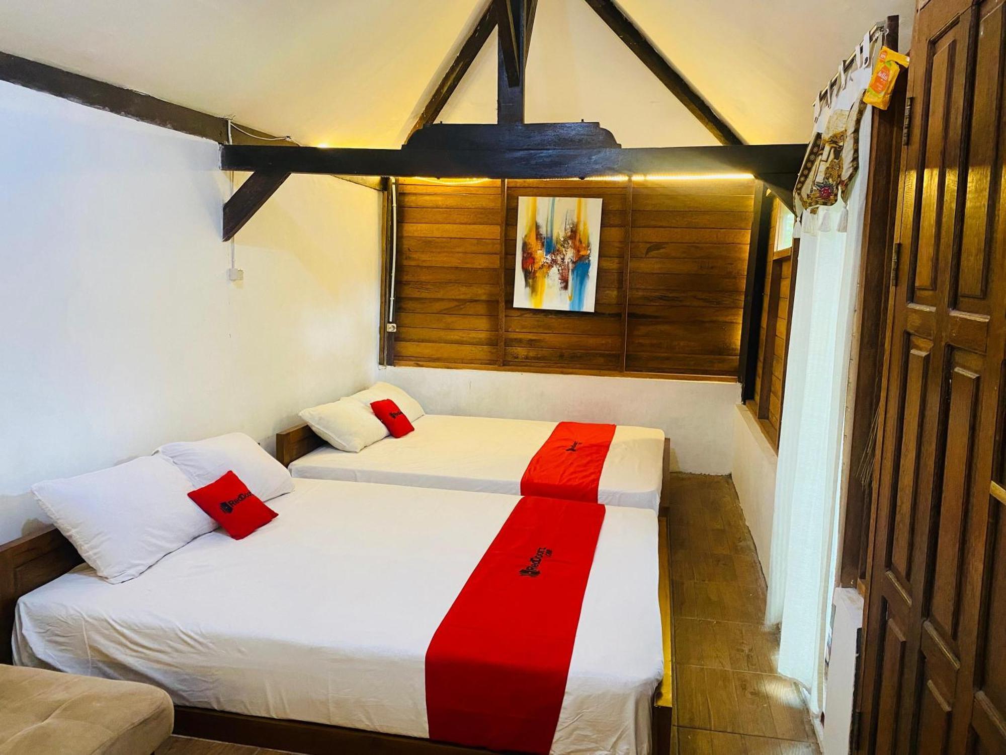 Reddoorz Syariah Near Wisata Durensewu Pandaan Jetak Ngoại thất bức ảnh