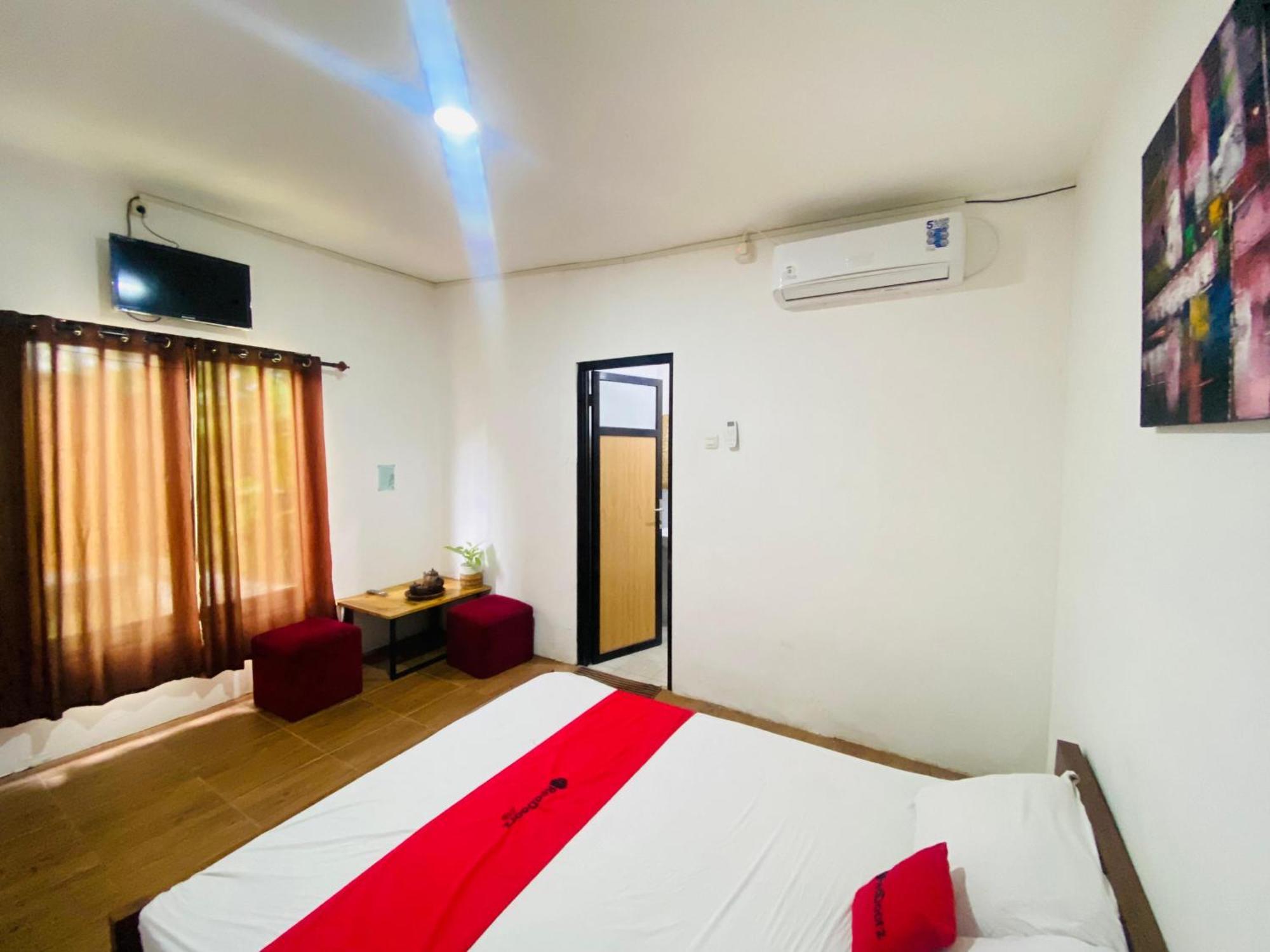 Reddoorz Syariah Near Wisata Durensewu Pandaan Jetak Ngoại thất bức ảnh