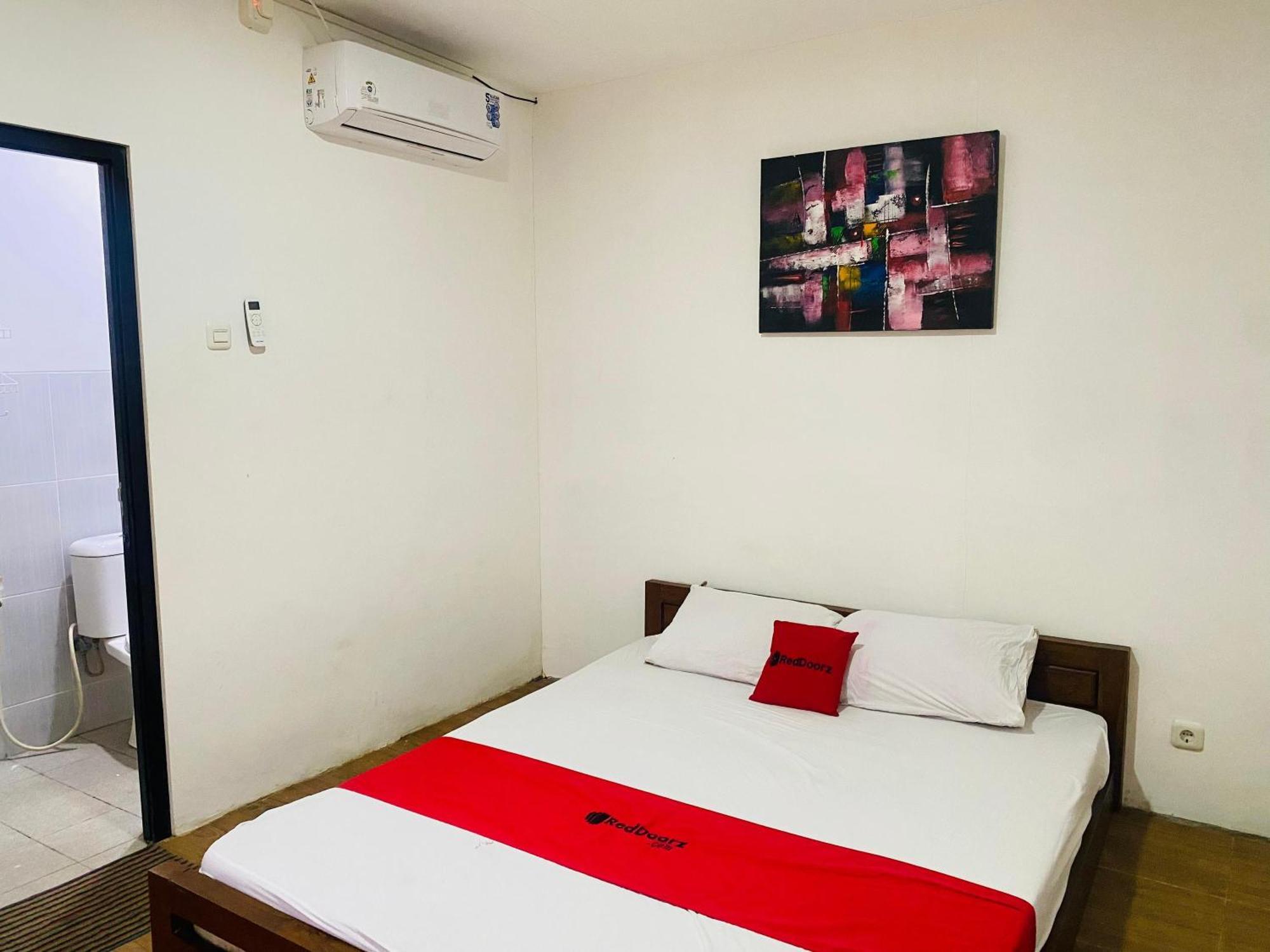 Reddoorz Syariah Near Wisata Durensewu Pandaan Jetak Ngoại thất bức ảnh