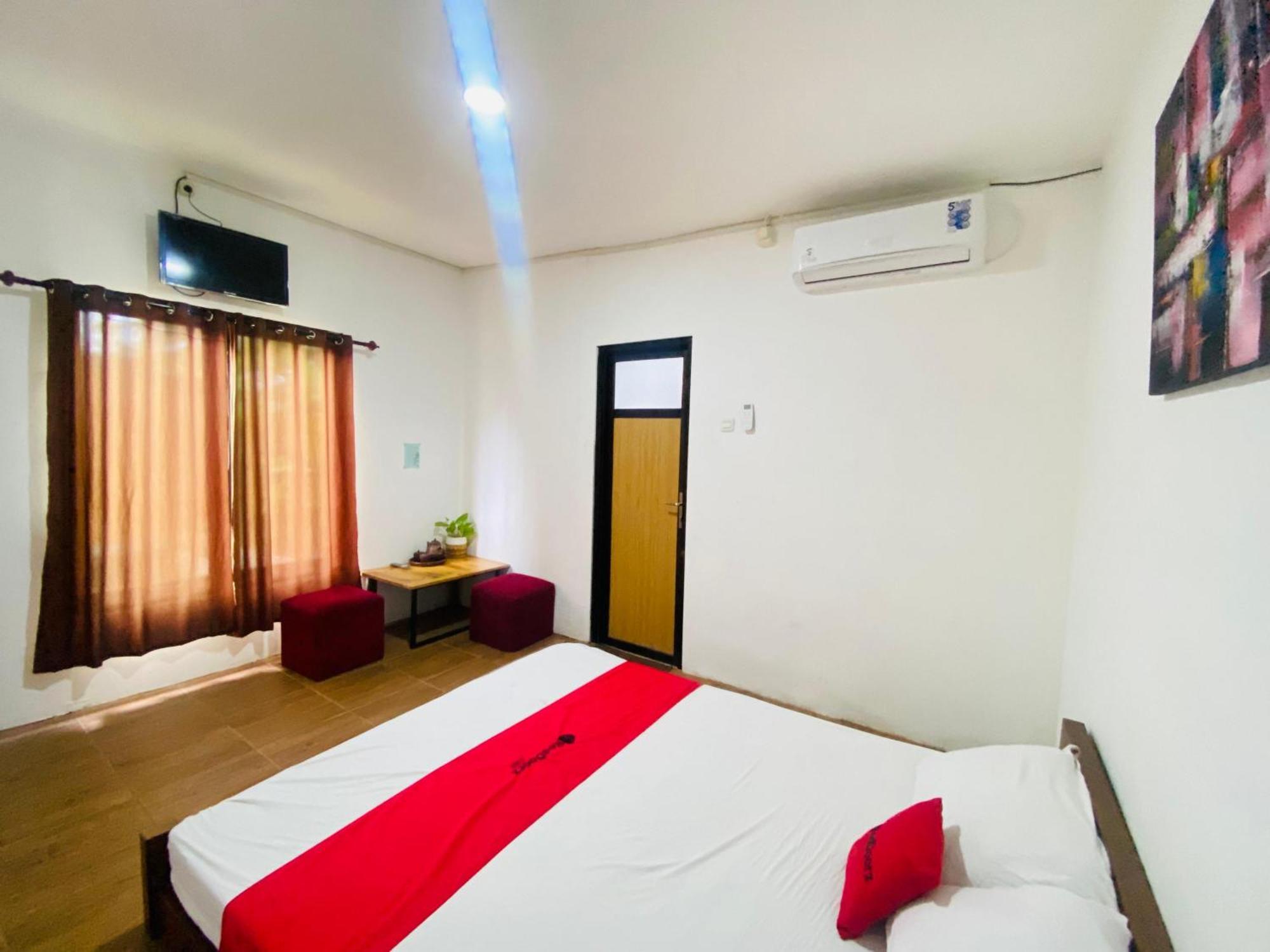 Reddoorz Syariah Near Wisata Durensewu Pandaan Jetak Ngoại thất bức ảnh